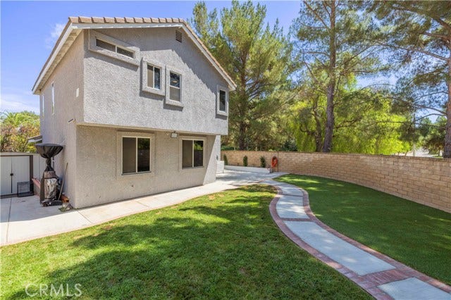 23800 Woodpark CT, Valencia, CA 91354