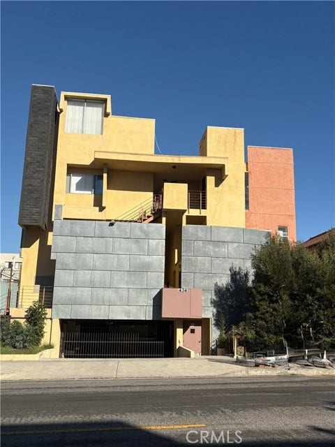 Property photo for 434 S Westmoreland, Los Angeles, CA