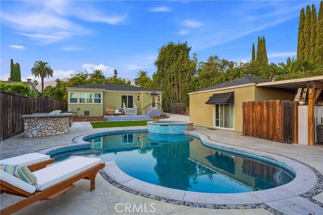 Property photo for 1770 1772 Paloma St, Pasadena, CA