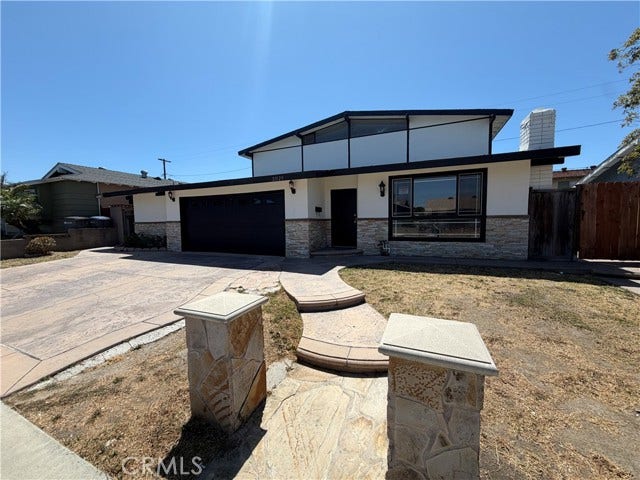Property photo for 21529 Dolores, Carson, CA