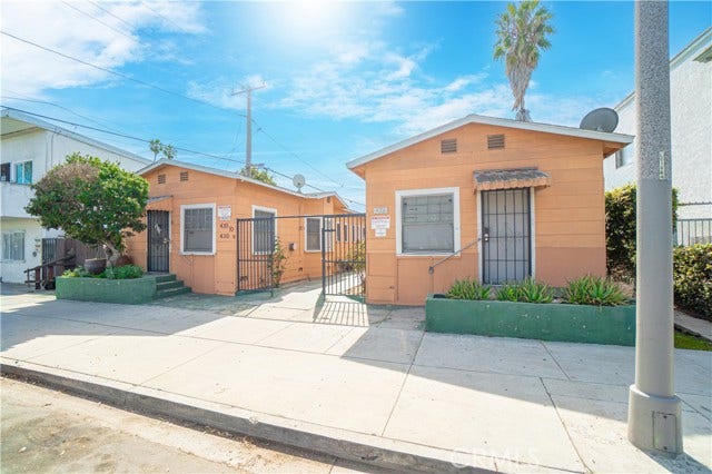 Property photo for 426 E 17th, Long Beach, CA