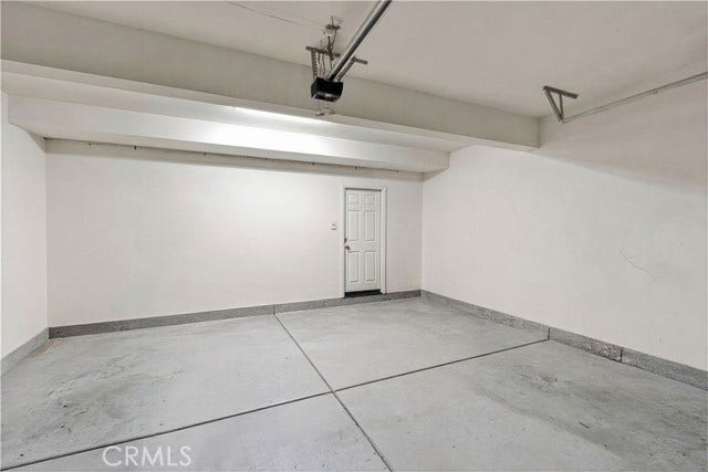 16022 Shawnee LN, Victorville, CA 92394