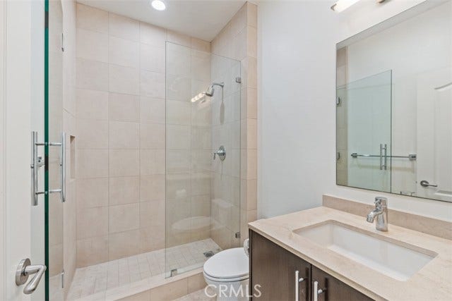 11 Sorrento CT, Newport Coast, CA 92657 Bathroom #2