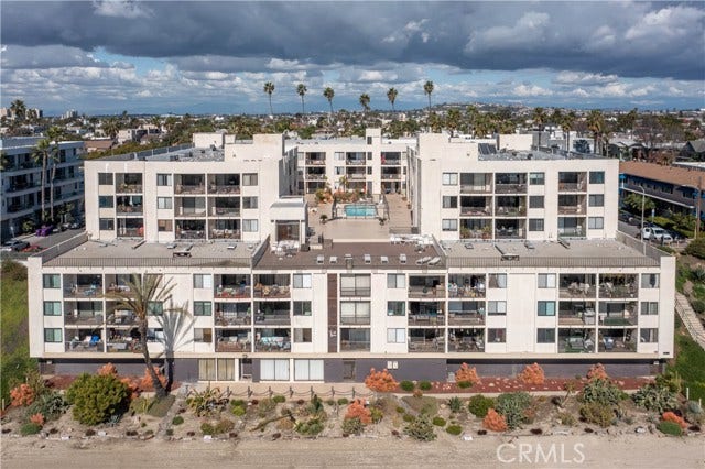 Property photo for 1140 E Ocean BLVD, #124, Long Beach, CA