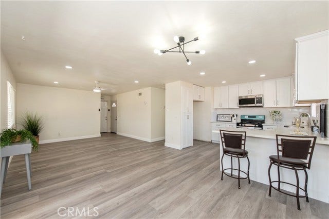 15105 Condor, Victorville, CA 92394 15105 Condor, Victorville, CA 92394