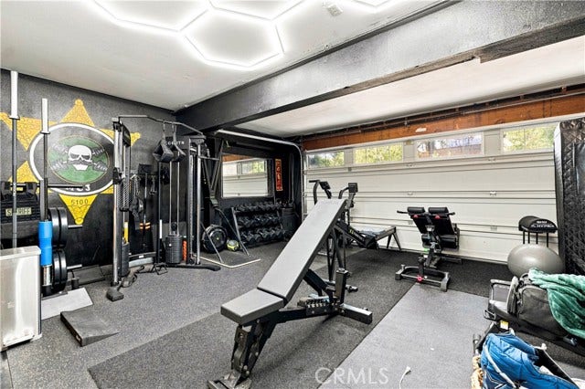 23800 Woodpark CT, Valencia, CA 91354