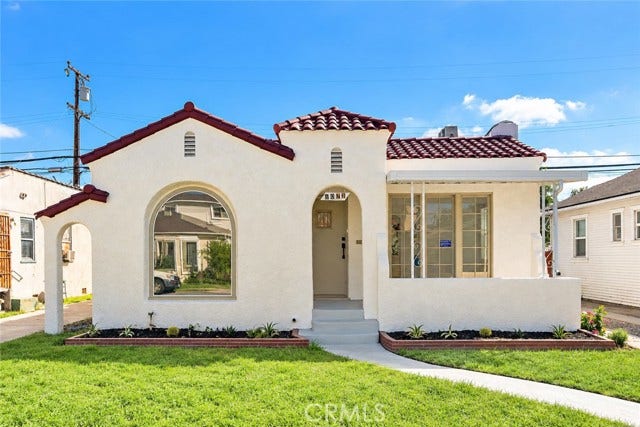 Property photo for 6072 Myrtle AVE, Long Beach, CA