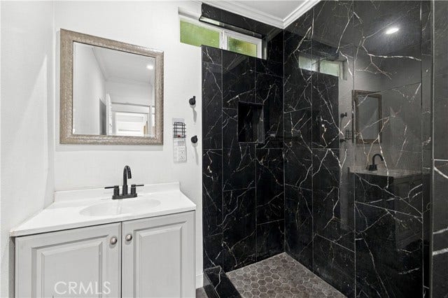 1836 E 71st, Los Angeles, CA 90001