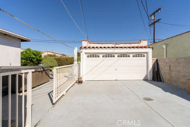 1539 W 94th PL, Los Angeles, CA 90047 1539 W 94th PL, Los Angeles, CA 90047