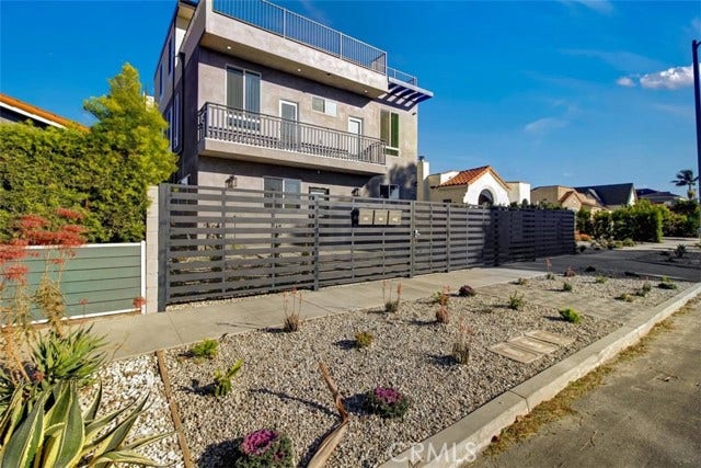 Property photo for 3018 west BLVD, Los Angeles, CA