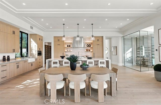 76 Hillcrest LN, Newport Beach, CA 92660