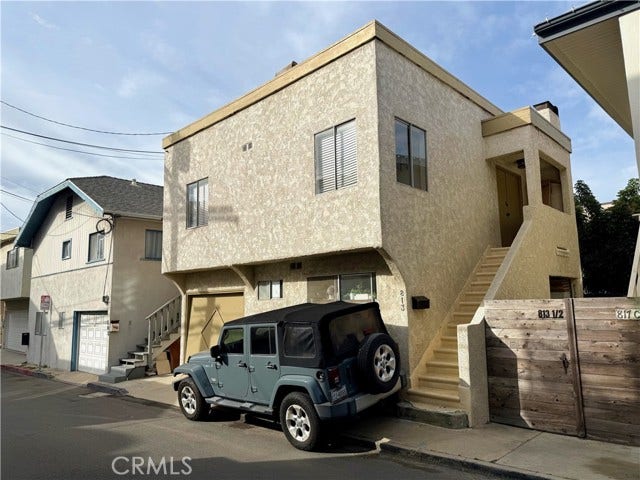 Property photo for 813 Bayview, Manhattan Beach, CA