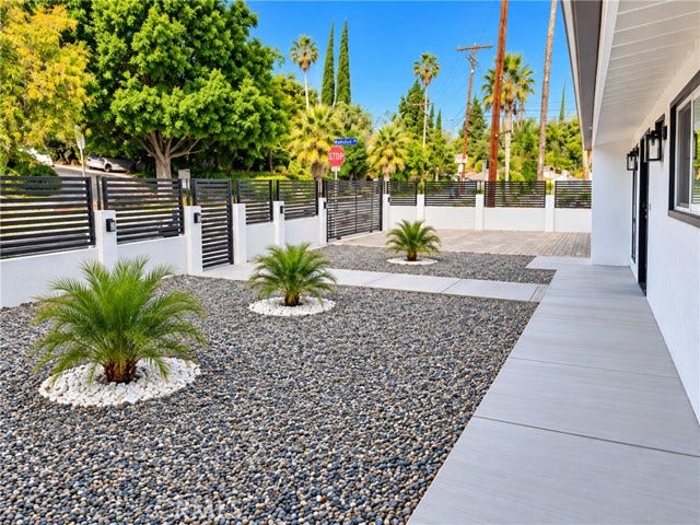 12182 Bradford, Granada Hills, CA 91344 12182 Bradford, Granada Hills, CA 91344