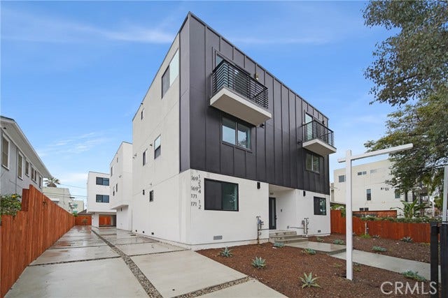 Property photo for 171 S Hoover, Los Angeles, CA