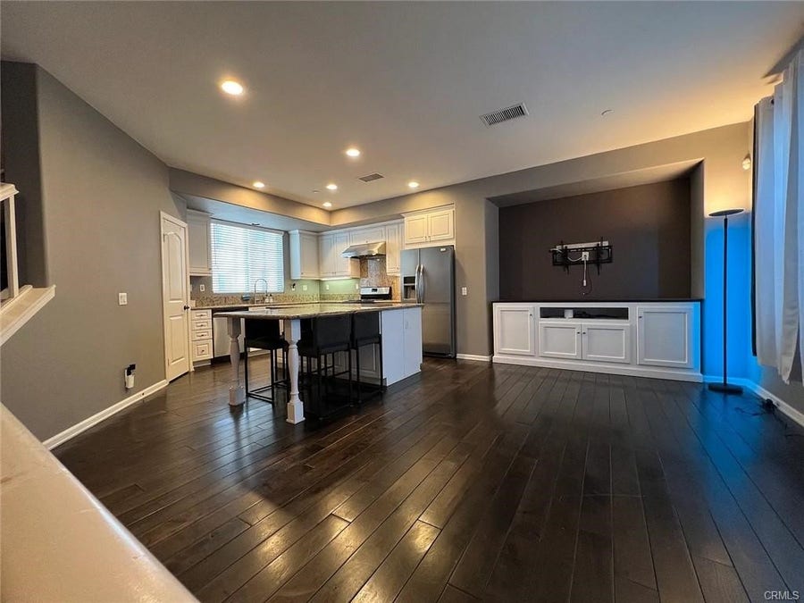 Property photo for 1752 Grand AVE, #2, Long Beach, CA