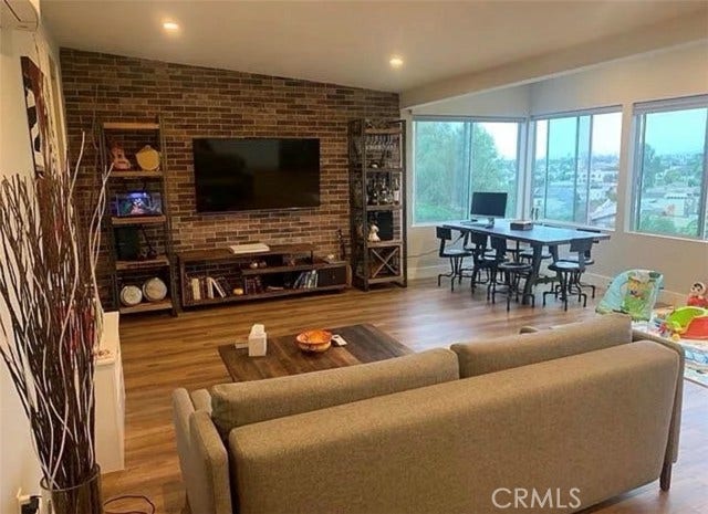 Property photo for 969 Manzanita, Los Angeles, CA