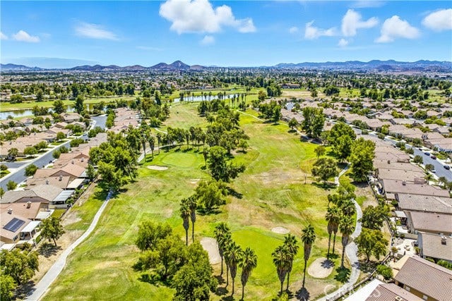 29226 Winding Brook DR, Menifee, CA 92584 Community