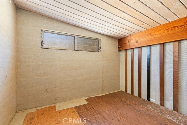 6869 Howard AVE, Nice, CA 95464