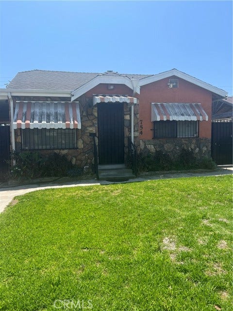 Property photo for 754 W 104th, Los Angeles, CA