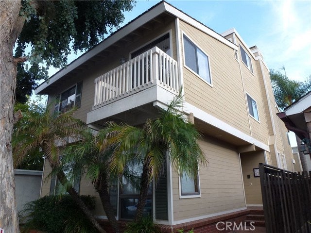 Property photo for 472 36th Street, Manhattan Beach, CA