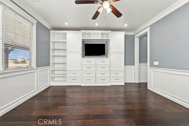 3945 Derby CIR, Lancaster, CA 93536