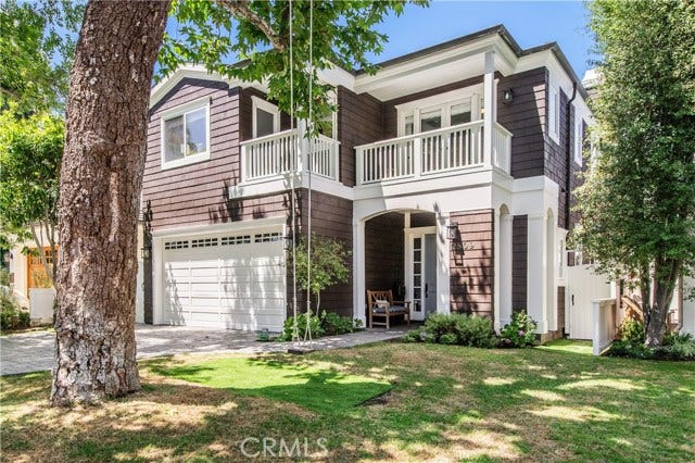 Property photo for 2809 N Poinsettia AVE, Manhattan Beach, CA