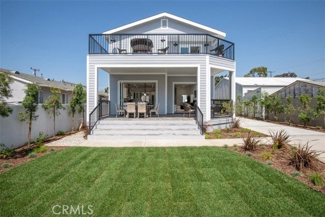Property photo for 414 W Oak Avenue, El Segundo, CA
