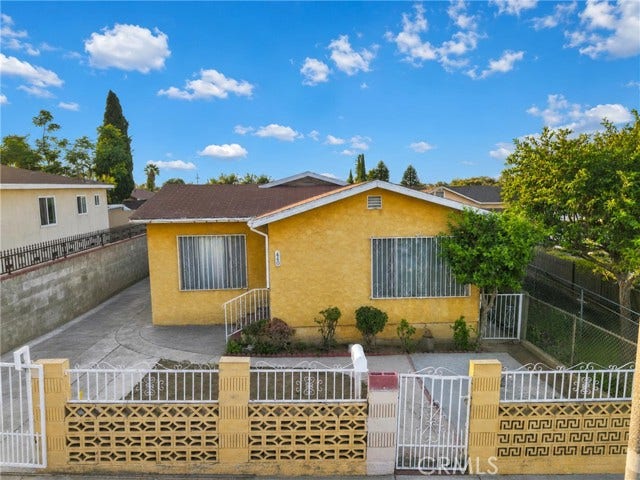 Property photo for 440 N Ezra, Los Angeles, CA