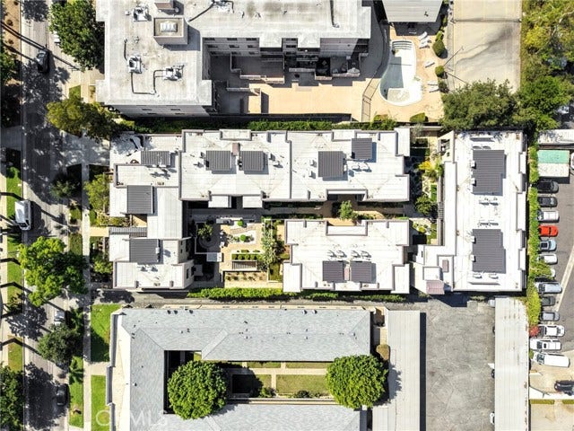 125 Hurlbut ST, #202, Pasadena, CA 91105