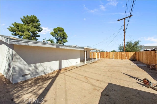 15105 Condor, Victorville, CA 92394 15105 Condor, Victorville, CA 92394