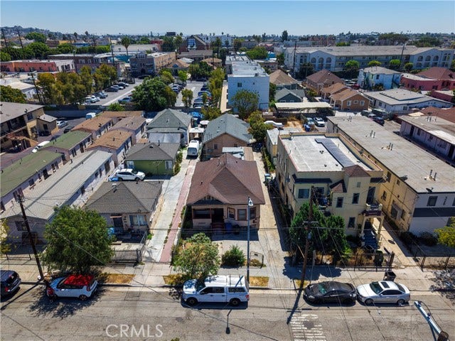 Property photo for 400 N St Louis, Los Angeles, CA