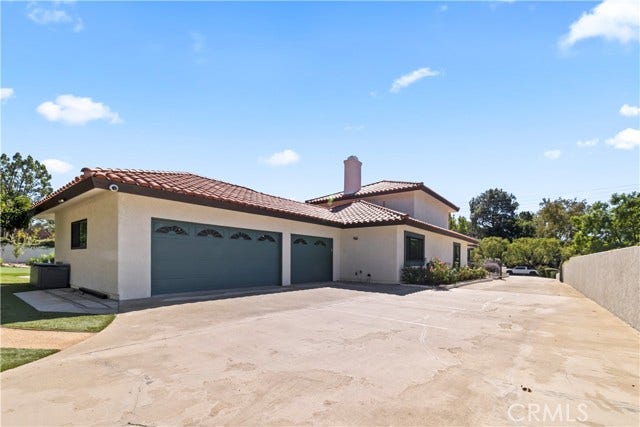 831 Pomello, Claremont, CA 91711
