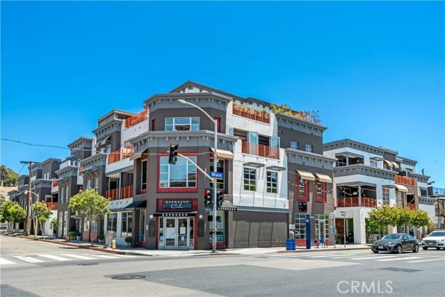 Property photo for 212 Marine ST, #306, Santa Monica, CA