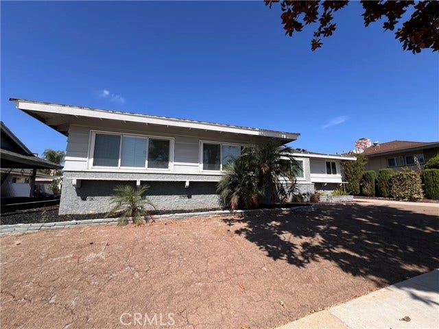 Property photo for 10625 S 1st AVE, Inglewood, CA