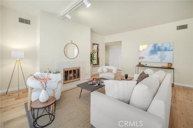 Property photo for 1870 Veteran AVE, #101, Los Angeles, CA