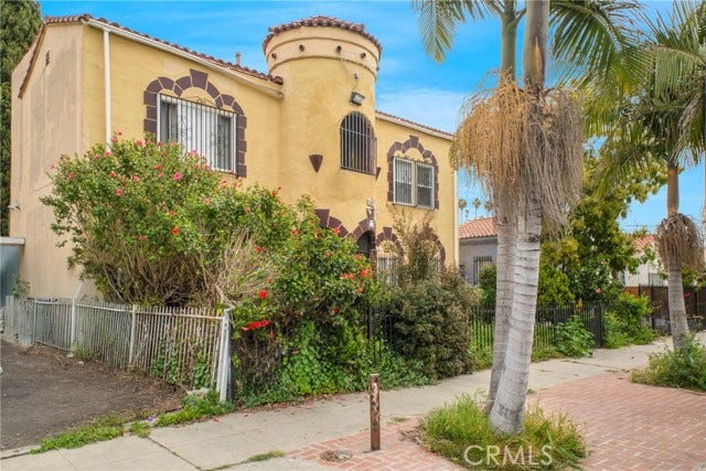 Property photo for 1061 W 57th ST, Los Angeles, CA