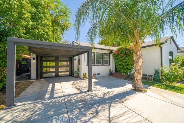 3327 N Crescent, San Bernardino, CA 92405 3327 N Crescent, San Bernardino, CA 92405