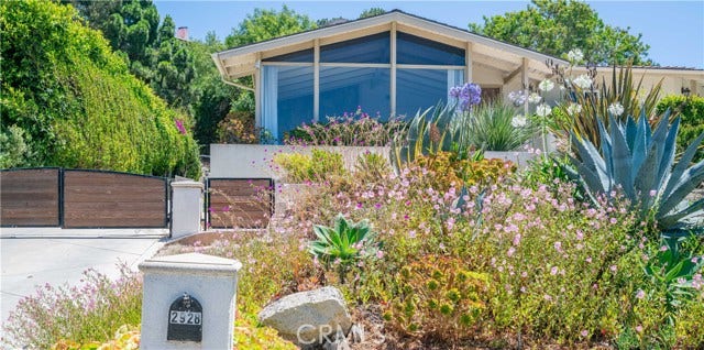Property photo for 2928 Via De La Guerra, Palos Verdes Estates, CA