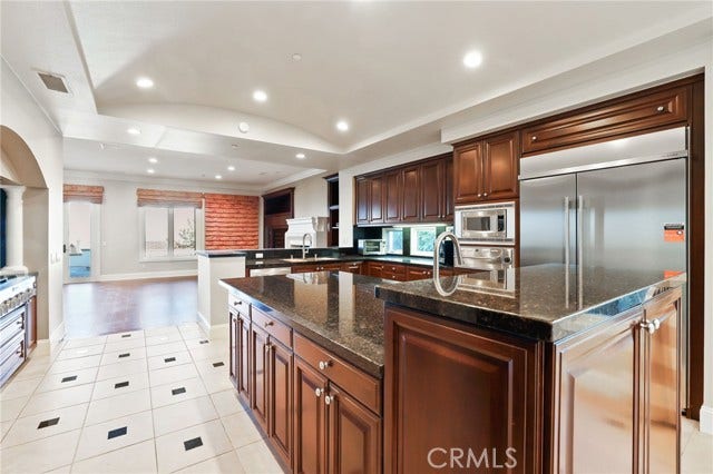 24 Via Diamante, Newport Coast, CA 92657