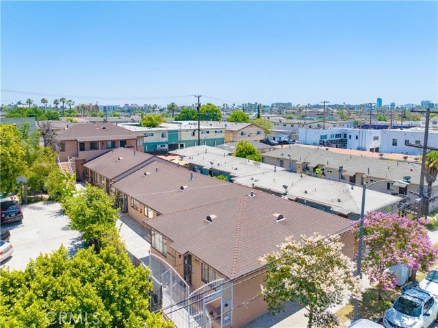 Property photo for 1876 Henderson AVE, Long Beach, CA