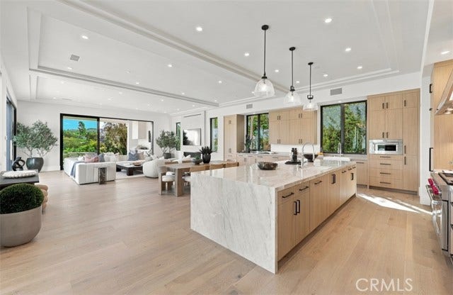76 Hillcrest LN, Newport Beach, CA 92660