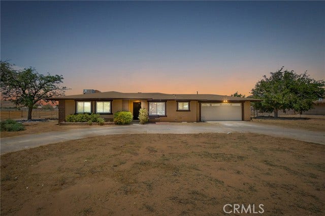 Property photo for 15420 Apache, Apple Valley, CA
