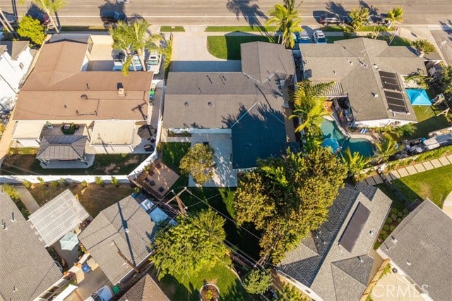 3107 Gibraltar, Costa Mesa, CA 92626