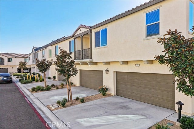 5254 Wildflower, Fontana, CA 92336 5254 Wildflower, Fontana, CA 92336