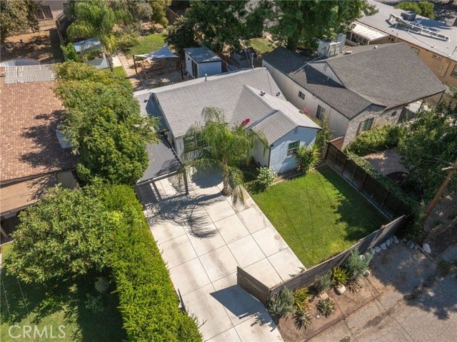 3327 N Crescent, San Bernardino, CA 92405 3327 N Crescent, San Bernardino, CA 92405