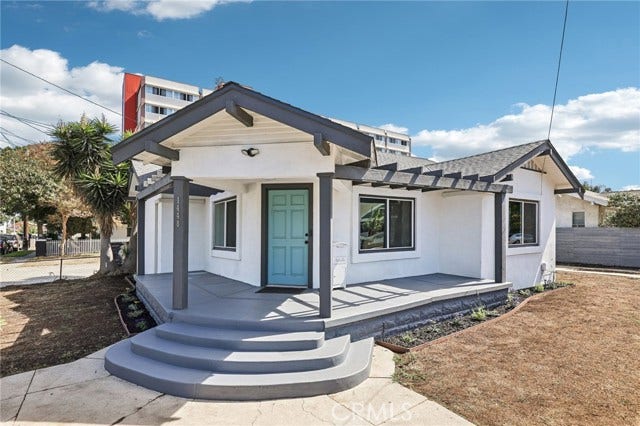 Property photo for 1448 Lemon AVE, Long Beach, CA