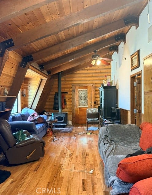 Loft and separate entrance.