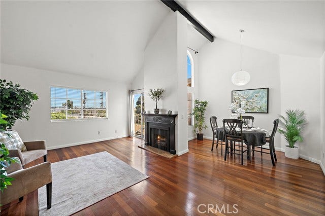 Property photo for 1100 Newport AVE, #404, Long Beach, CA