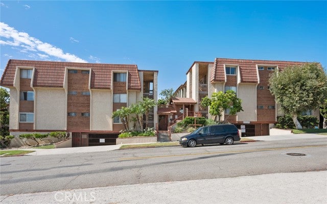 Property photo for 2101 E 21st Street, #310, Signal Hill, CA