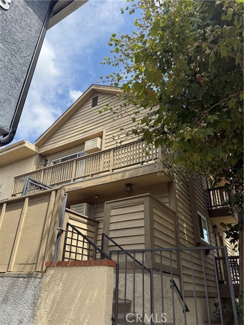 Property photo for 3127 Bagley AVE, #102, Los Angeles, CA